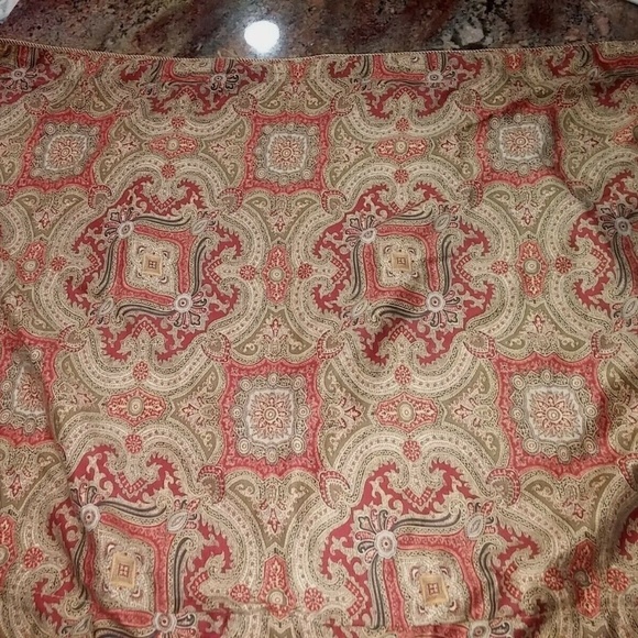 Chenab One Standard Paisley Sateen Pillow Shams - Picture 2 of 8